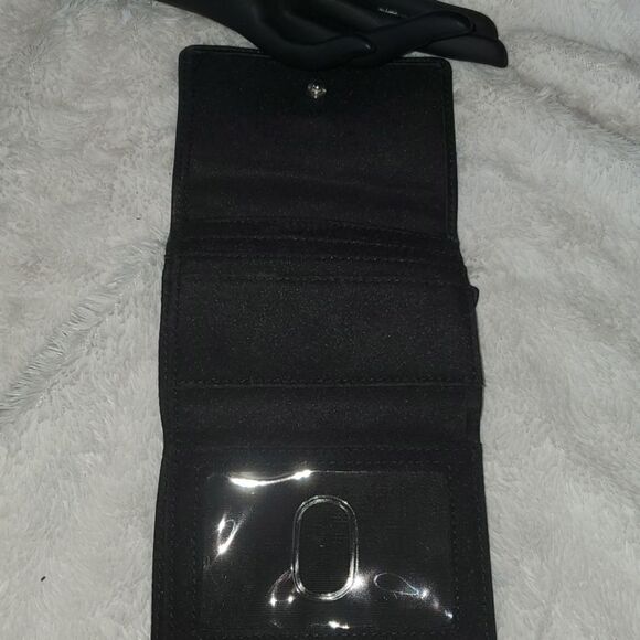 Vintage small faux leather/ soft material wallet - Picture 4 of 7